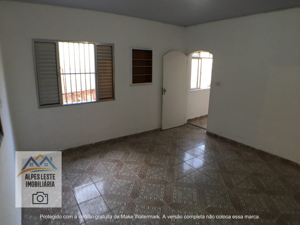 Casa: 4 cômodos c/ 2 banheiros em condomínio de 06 casas – Vila Bela