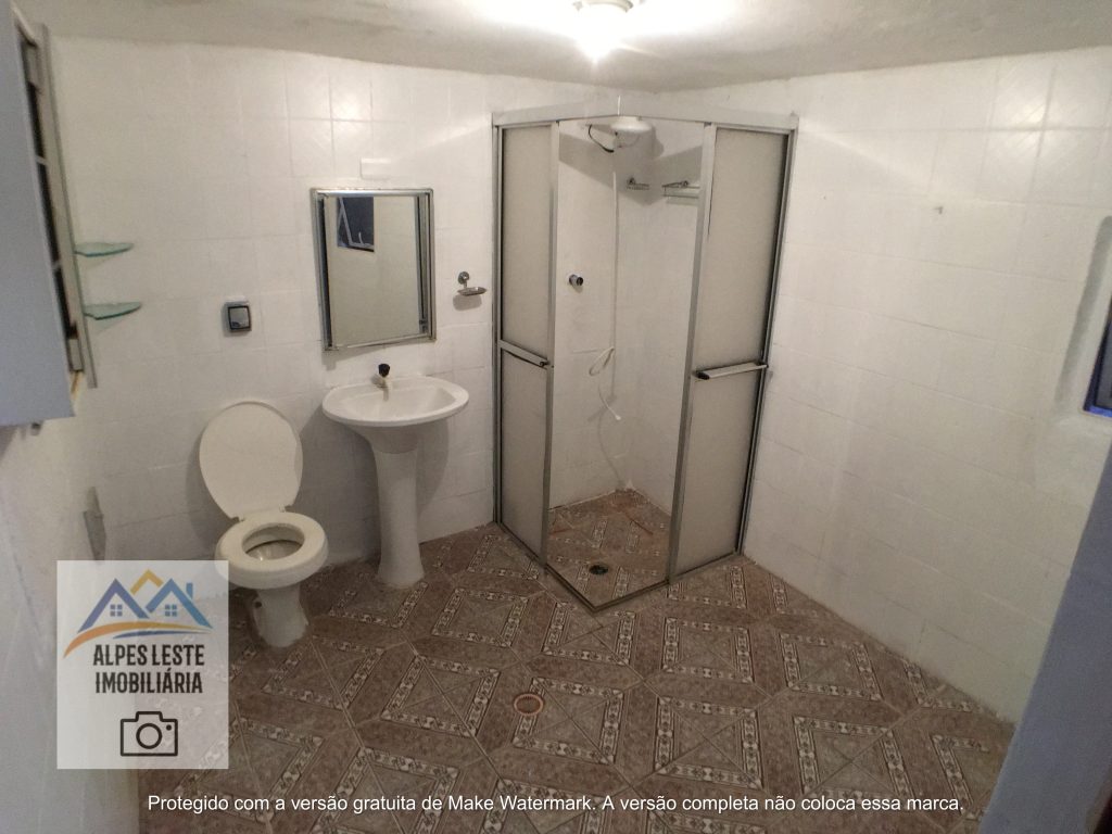 Casa: 4 cômodos c/ 2 banheiros em condomínio de 06 casas – Vila Bela