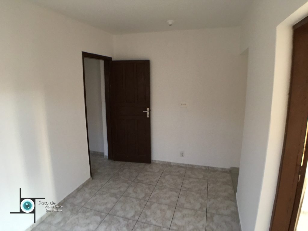 Excelente sobrado! Ótima localização a 15 minutos a pé do Metrô SÃO LUCAS.