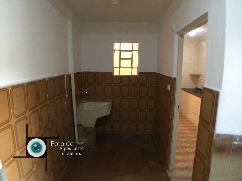 Excelente sobrado! Ótima localização a 15 minutos a pé do Metrô SÃO LUCAS.