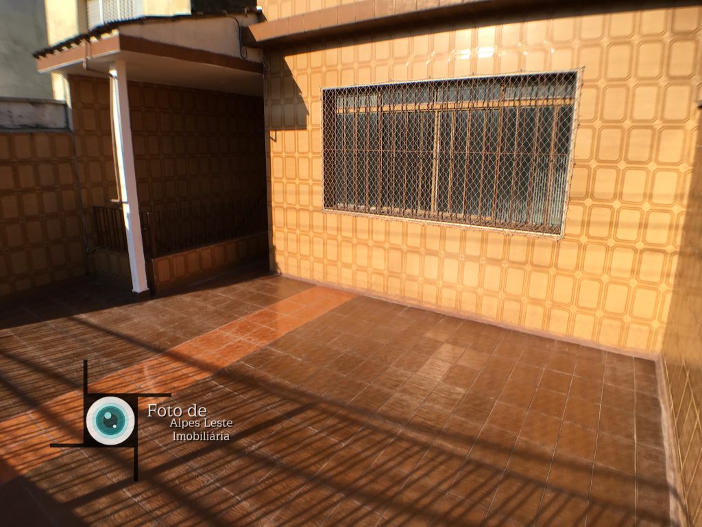 Excelente sobrado! Ótima localização a 15 minutos a pé do Metrô SÃO LUCAS.